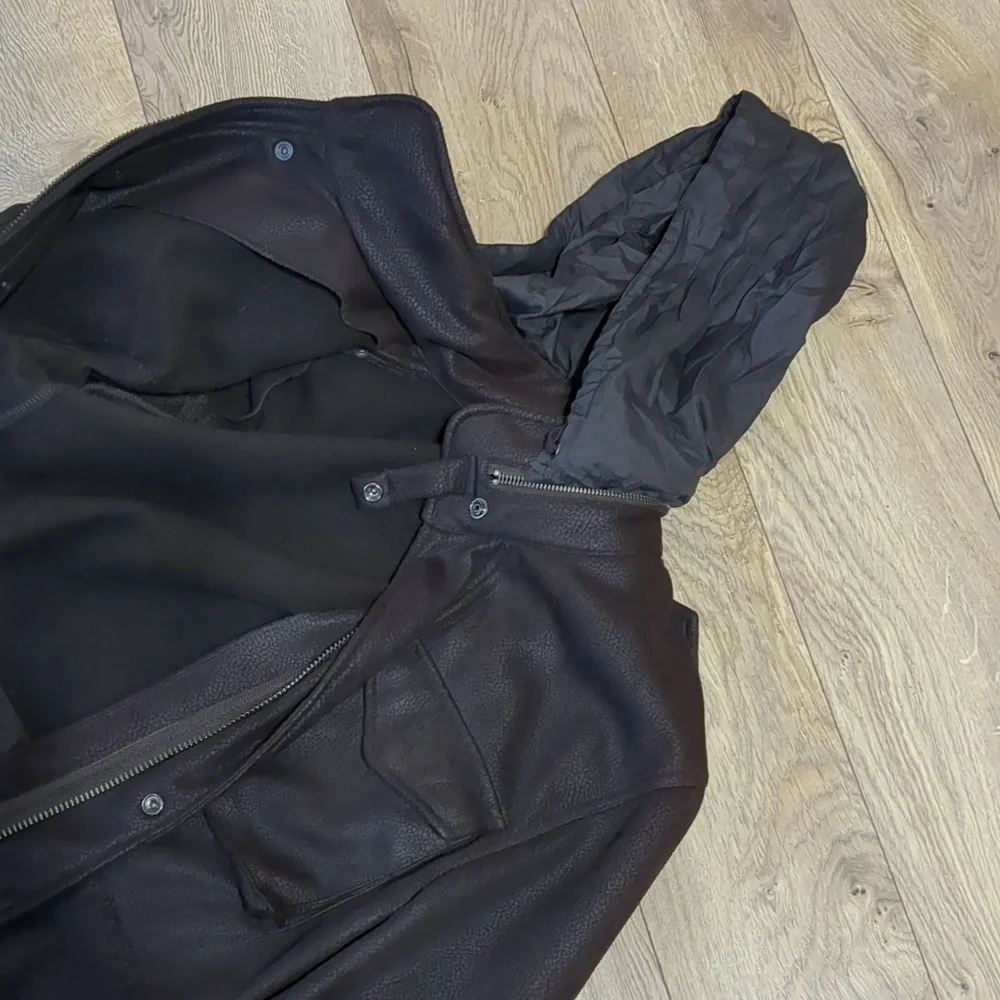 Obey faux suede chocolate brown Women’s coat with hidden hoodie Size L - Picture 10 of 10